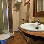 Hotel Rural La Encantada En Riaza 2*