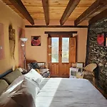 Rural La Encantada En Riaza 2*