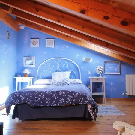 Rural La Encantada En Riaza 2*