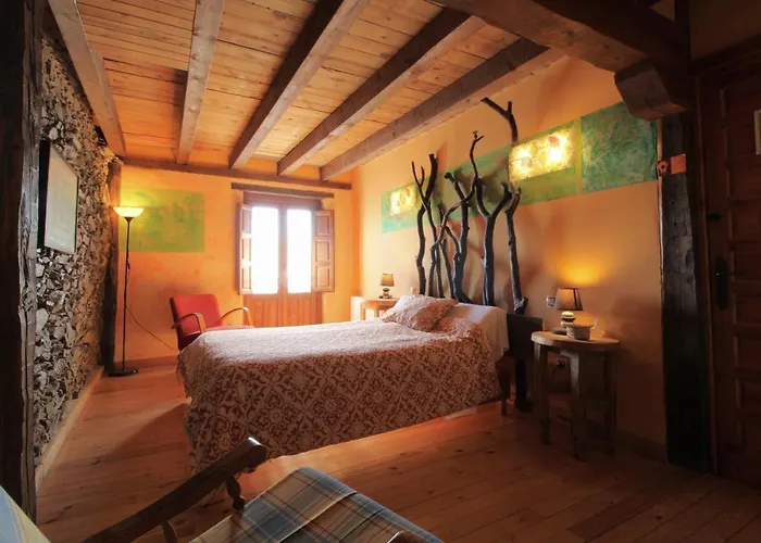 Rural La Encantada En Riaza 호텔 2*