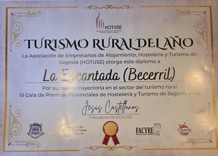 Rural La Encantada En Riaza 2*