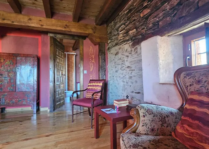 Rural La Encantada En Riaza Hotel